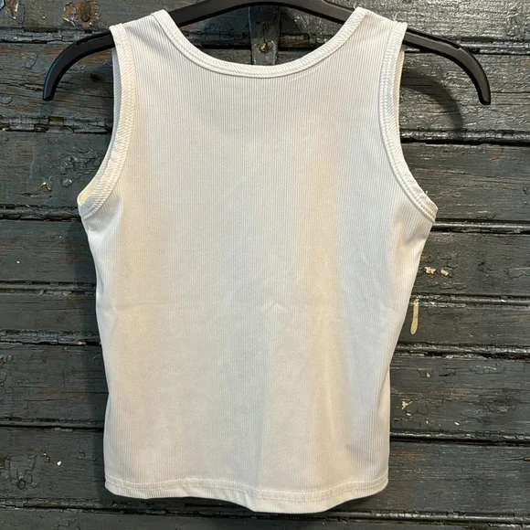 Graphic Tank Top - Picture 3 of 3